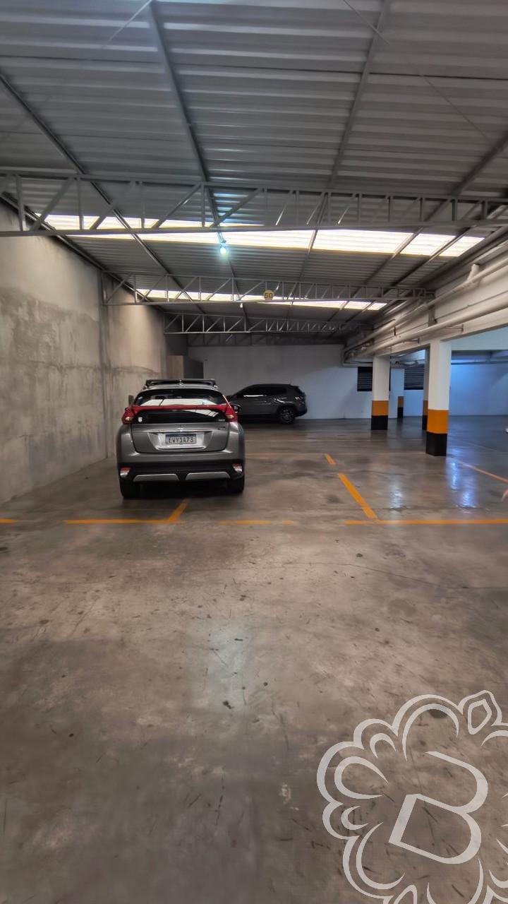 Eiffel Residence Exposição