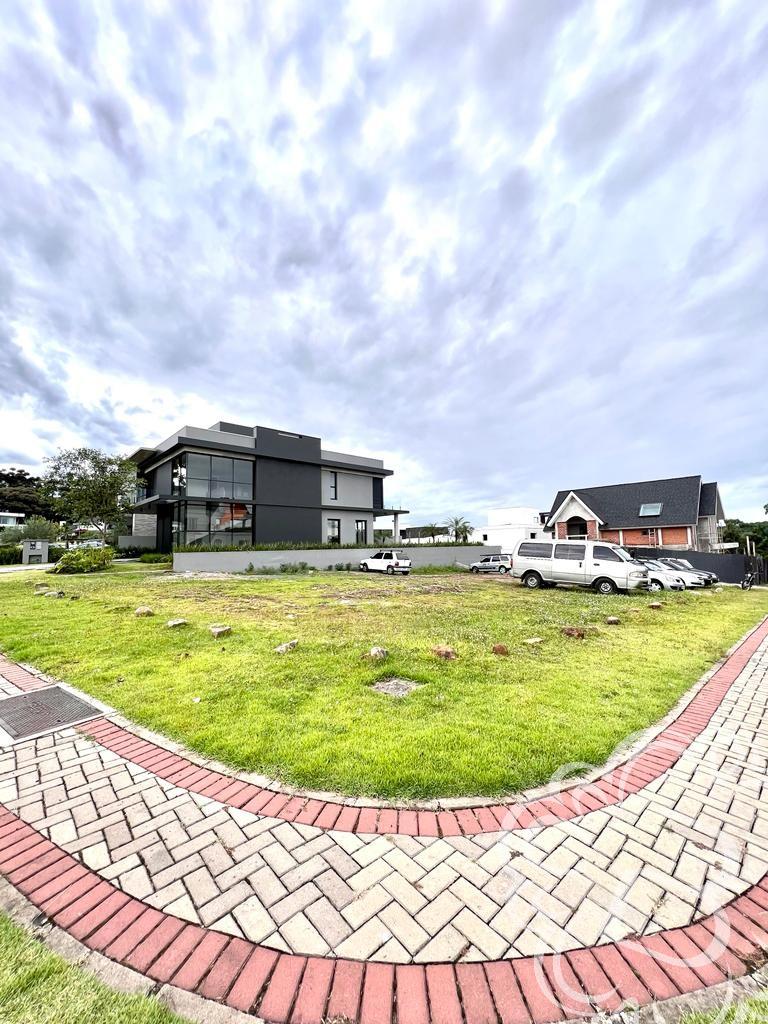 https://www.imoveisbliss.com.br/img/m/0/0/arquivos/a7cb9bed95f0b605efa147a405d9d95c8872c5f8.jpg