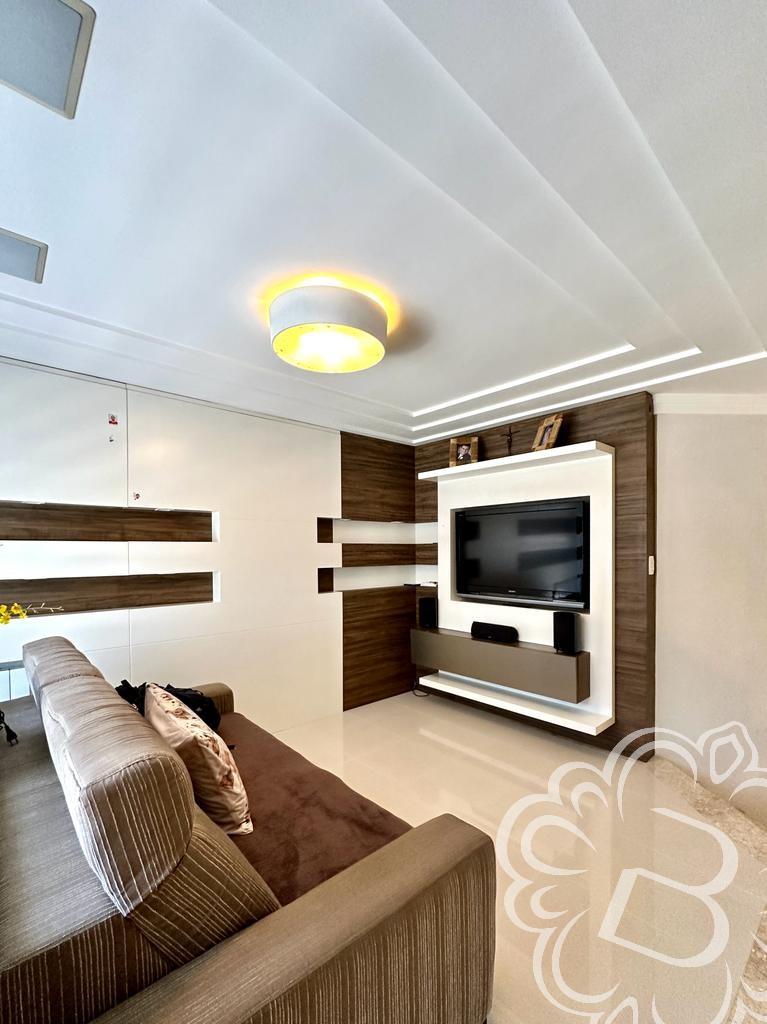 https://www.imoveisbliss.com.br/img/m/0/0/arquivos/a88acaa69a3cf9f2c62e3268cf35e680e4067440.jpg