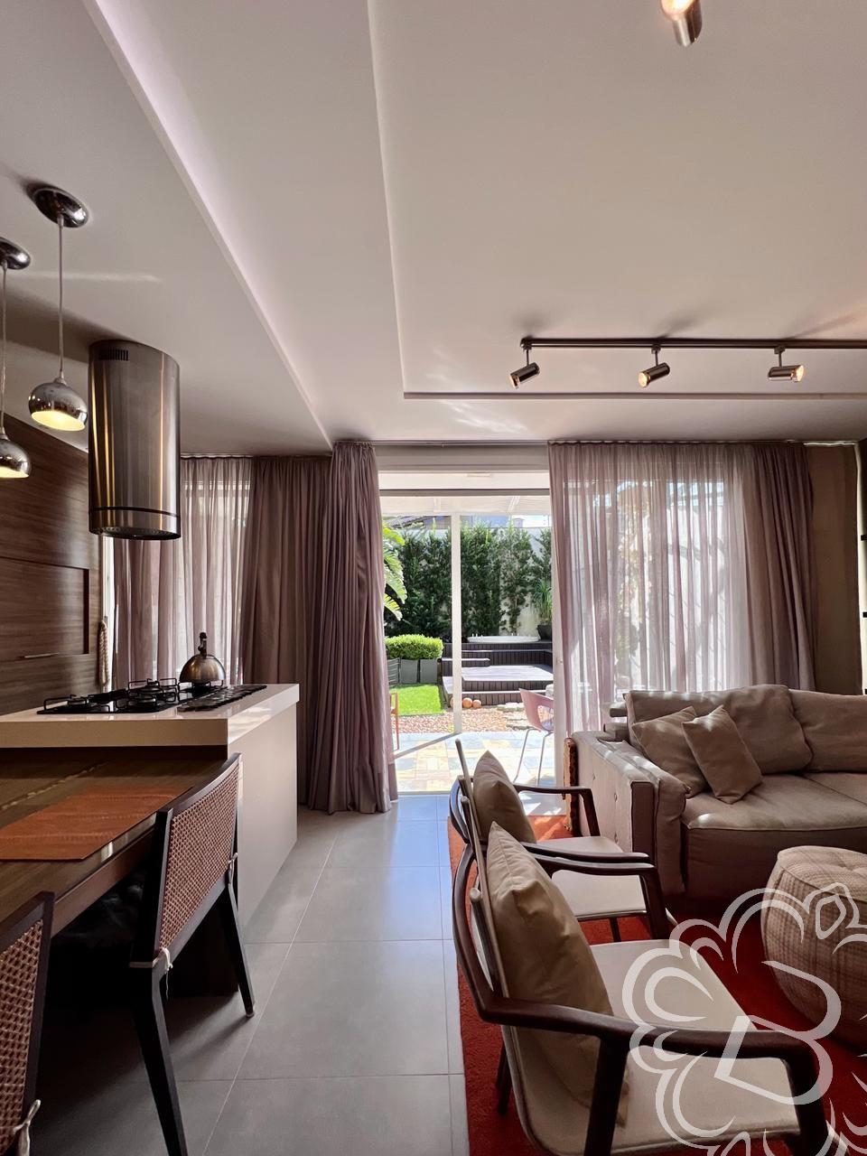 https://www.imoveisbliss.com.br/img/m/0/0/arquivos/ae2928eb7f5bd49506edc76b18e9976199284016.jpg