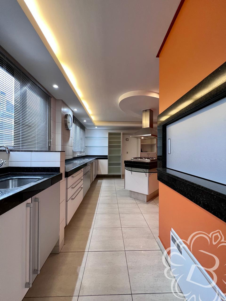 https://www.imoveisbliss.com.br/img/m/0/0/arquivos/aff00c070a58f48e365127b7fabcb6e72b8459e8.jpg
