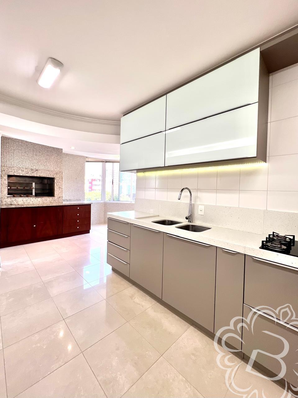 https://www.imoveisbliss.com.br/img/m/0/0/arquivos/b069d38d5d1ac74ffb292a7db980b007938d0942.jpg
