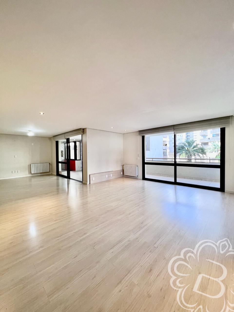 https://www.imoveisbliss.com.br/img/m/0/0/arquivos/b0f220c111eda7807cee84cfd6d57771bb546df6.jpg