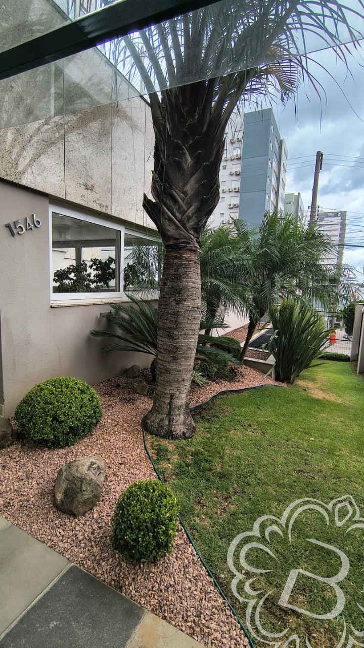 Eiffel Residence Exposição