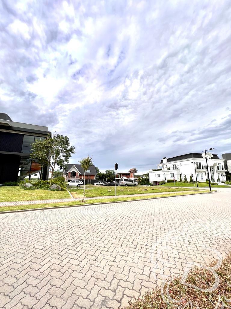 https://www.imoveisbliss.com.br/img/m/0/0/arquivos/b3f3fff374c19df75bfbaed9b220c27b7a1f906b.jpg