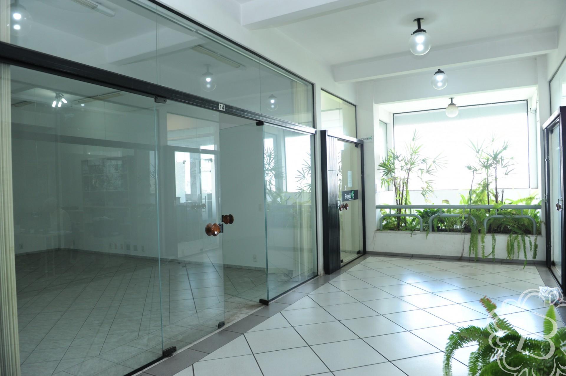 https://www.imoveisbliss.com.br/img/m/0/0/arquivos/b5d410c9943ae52723445f9f52a71eb8dd706a12.jpg