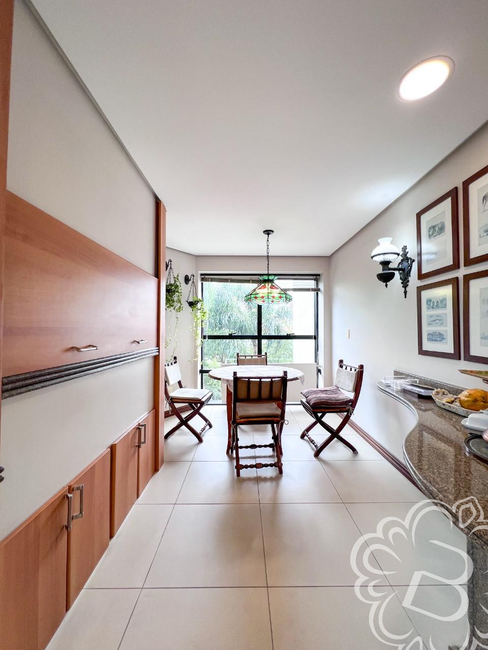 https://www.imoveisbliss.com.br/img/m/0/0/arquivos/b6bbcea382f32dbe443a3e9a5bcf809a66d249c3.jpg