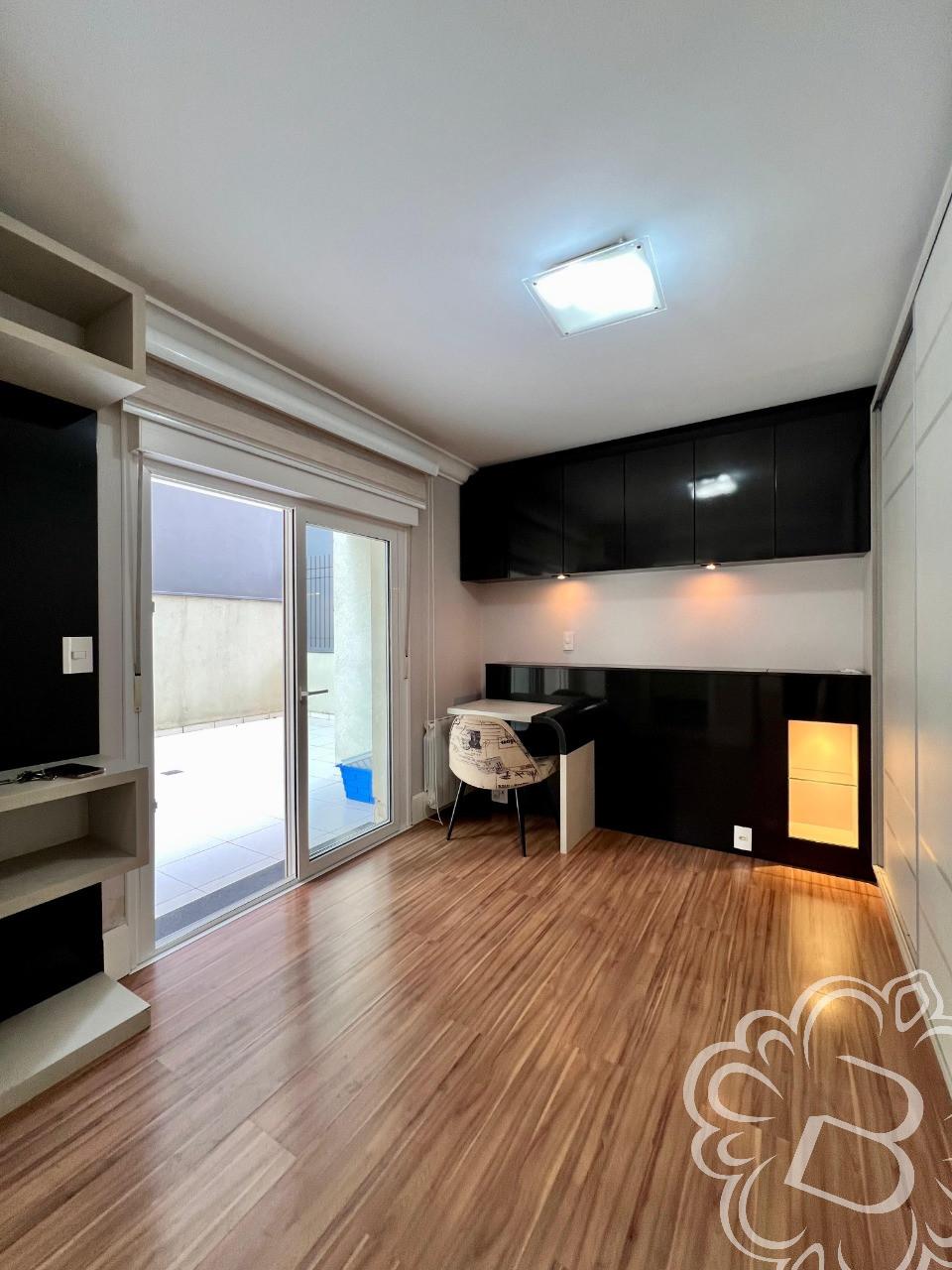 https://www.imoveisbliss.com.br/img/m/0/0/arquivos/b864d27a2f9999dcd35ea51c81212b89d73b825d.jpg
