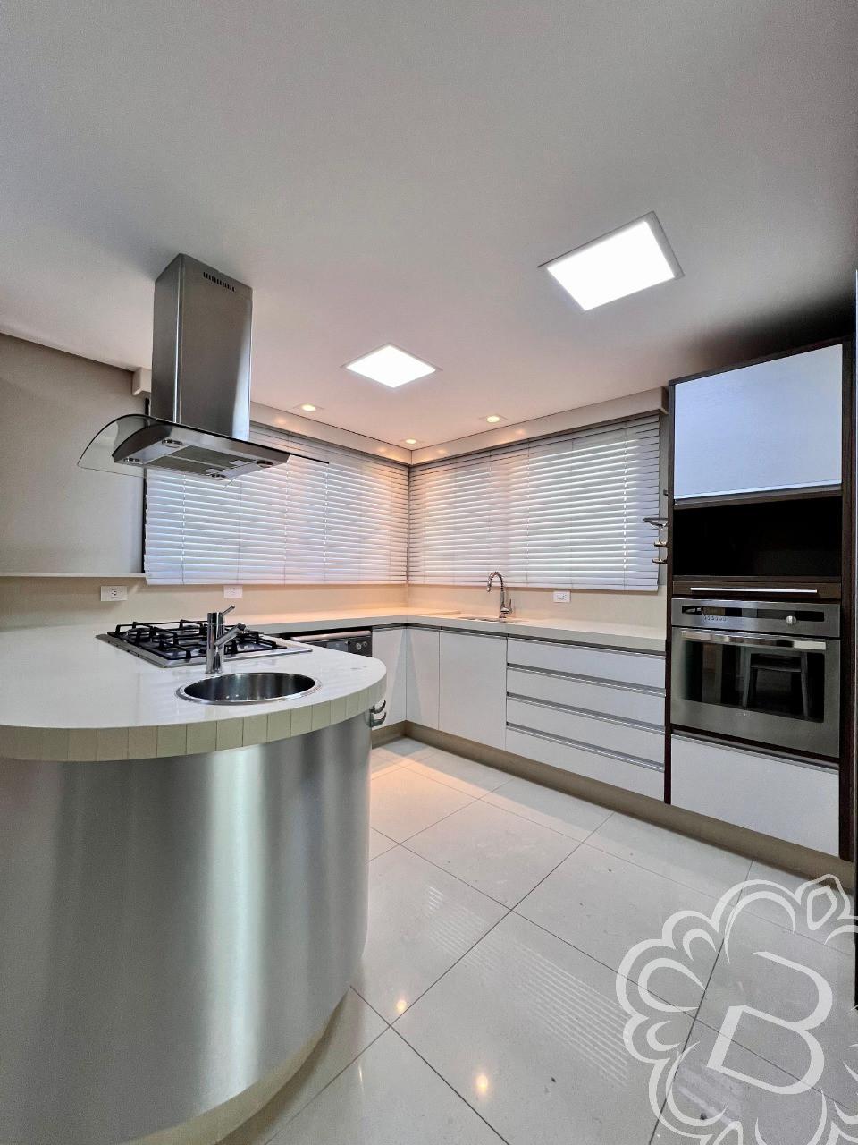 https://www.imoveisbliss.com.br/img/m/0/0/arquivos/c5889984a82e7027a625b4b786941800427a6959.jpg