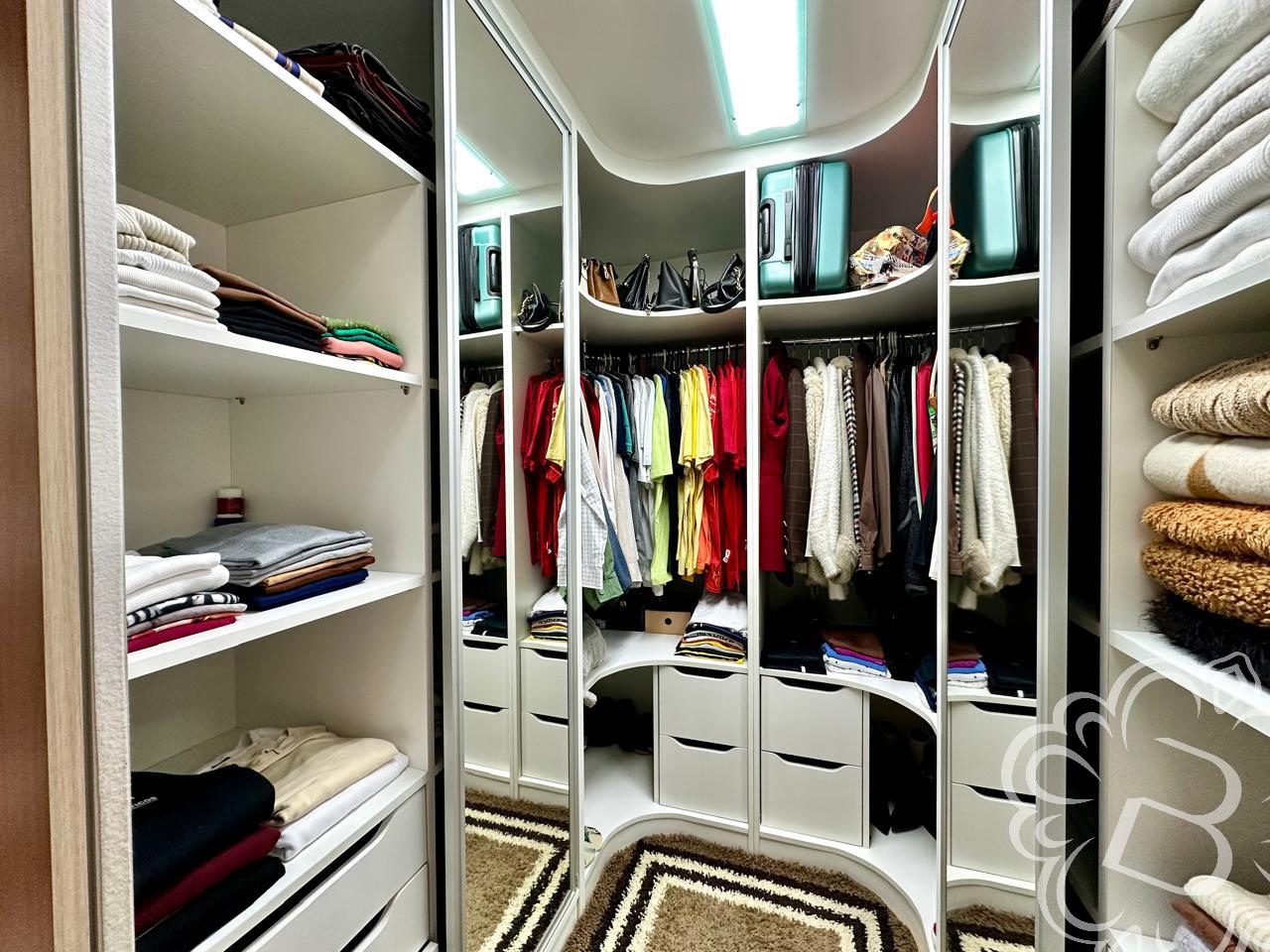 https://www.imoveisbliss.com.br/img/m/0/0/arquivos/c7273116affb0d35ed3a0186467b6b031677ff97.jpg