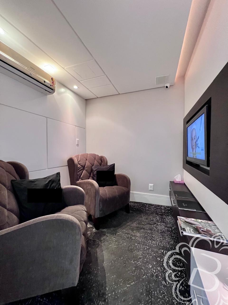 https://www.imoveisbliss.com.br/img/m/0/0/arquivos/d18faab6376dffb80e2e8cdb9ca7e611647e84ca.jpg