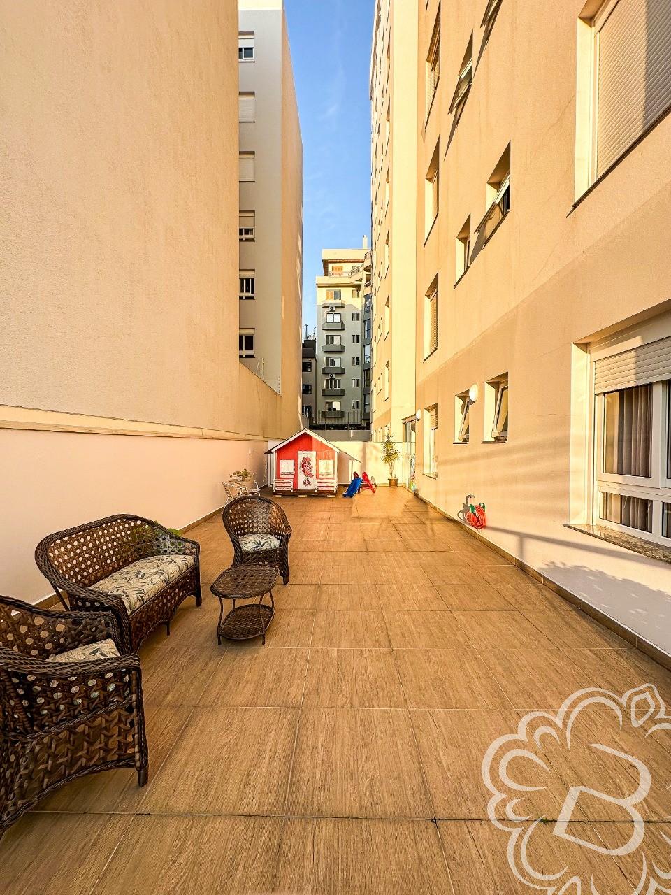 https://www.imoveisbliss.com.br/img/m/0/0/arquivos/d4d0a4ff65ad859730603604d95f9adcaba4e2aa.jpg