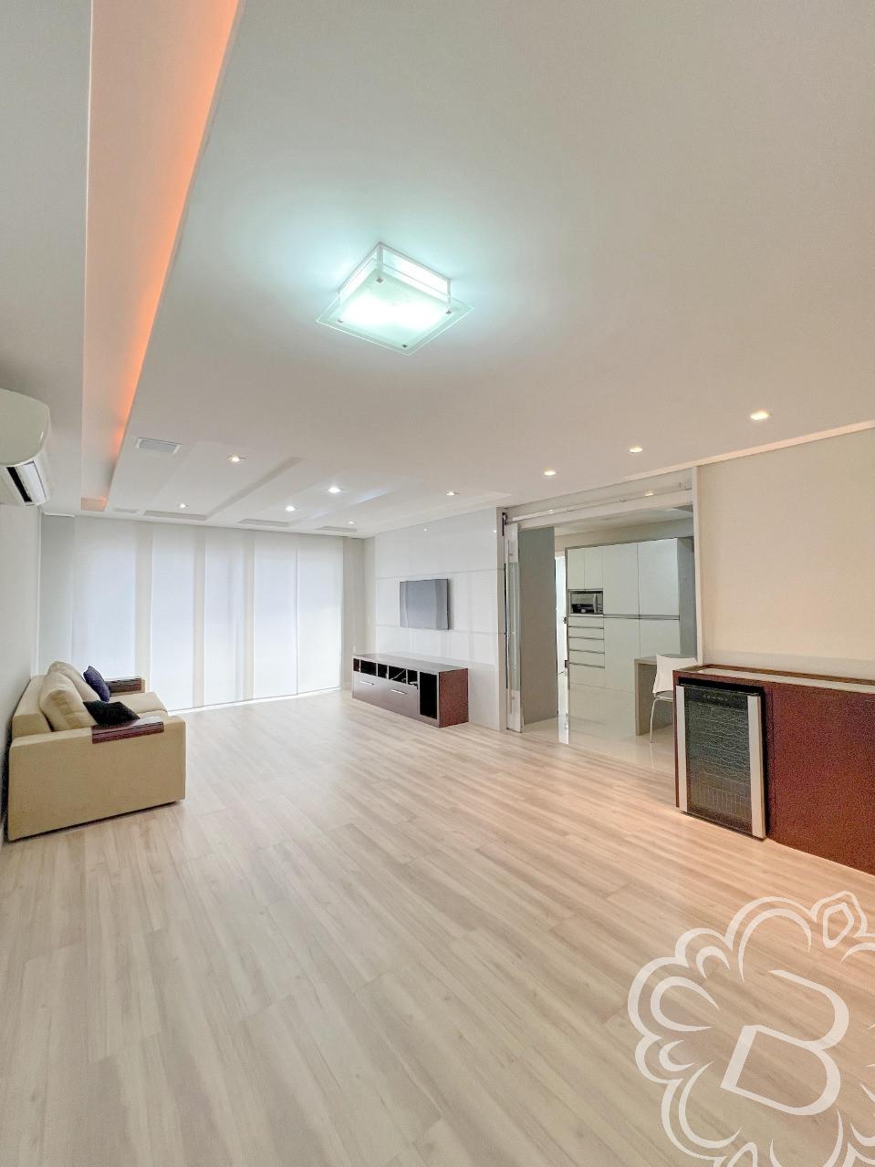 https://www.imoveisbliss.com.br/img/m/0/0/arquivos/d63e41ac884056264d5de4bd5d9f315a9f8aa3b6.jpg