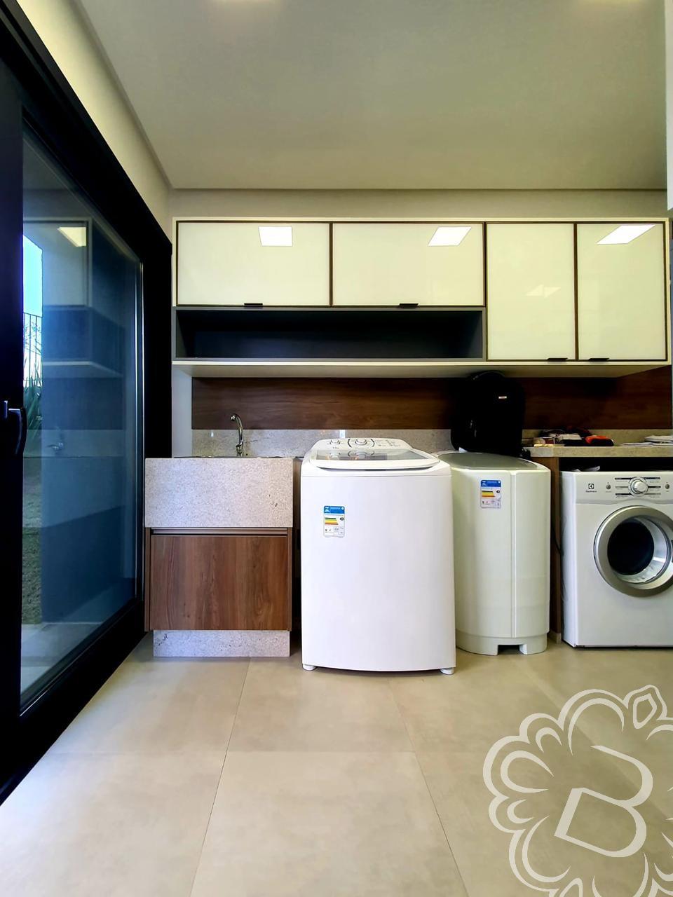 https://www.imoveisbliss.com.br/img/m/0/0/arquivos/d83fcfa5e684e886261b51753abbc0861947bb12.jpg