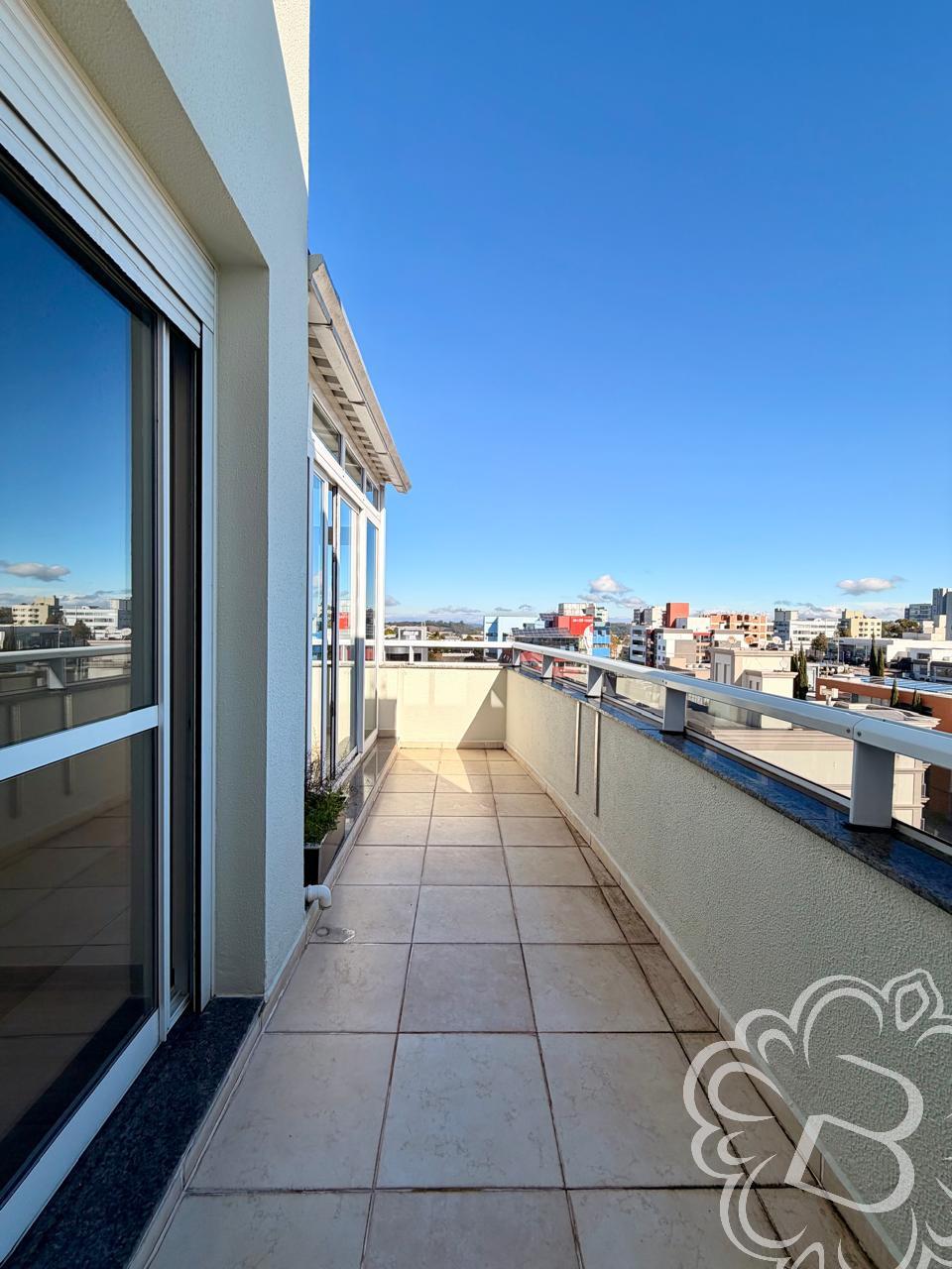 https://www.imoveisbliss.com.br/img/m/0/0/arquivos/dd8ad32478a615dedfd6b5dfcaa2bb2b448564b4.jpg