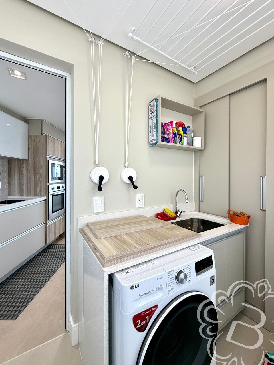 https://www.imoveisbliss.com.br/img/m/0/0/arquivos/e0a8cd35fe53ca07ae58f084d6b2e3d6dcca34c6.jpg