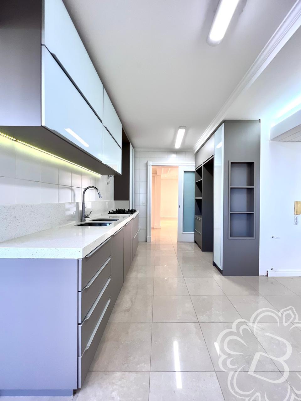 https://www.imoveisbliss.com.br/img/m/0/0/arquivos/e19b2793a3006c6ed5eb8401095255fd7df26837.jpg