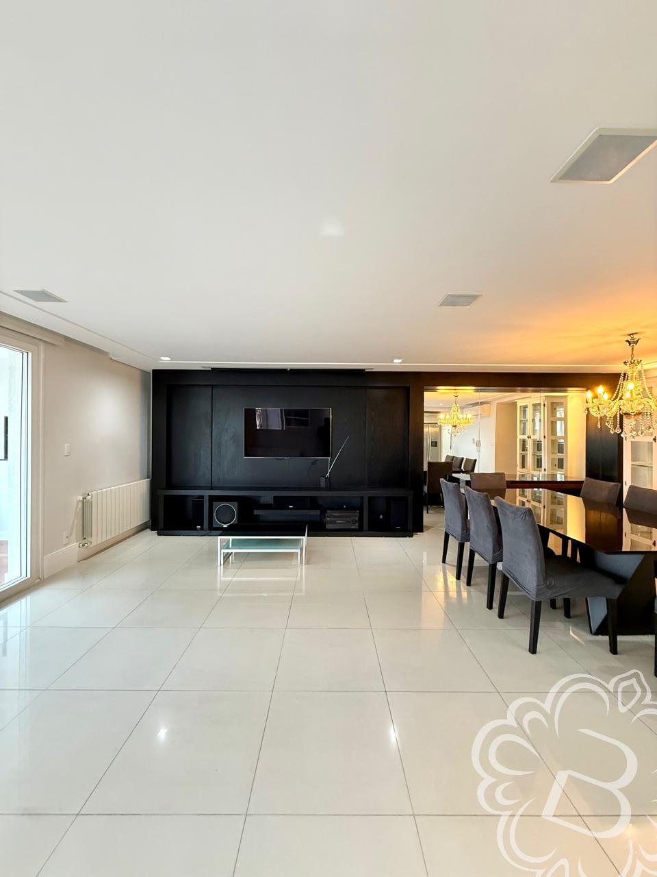 https://www.imoveisbliss.com.br/img/m/0/0/arquivos/e21a6f4c81f8e2a47a7b8e78cbe6e5a8ab562fd2.jpg