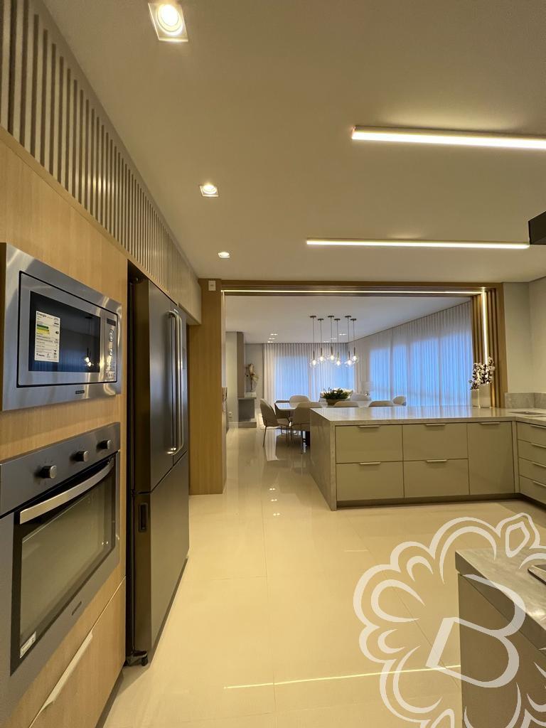 https://www.imoveisbliss.com.br/img/m/0/0/arquivos/e36556f2640e6c2294f6116ab82c9a9a9a33800a.jpg