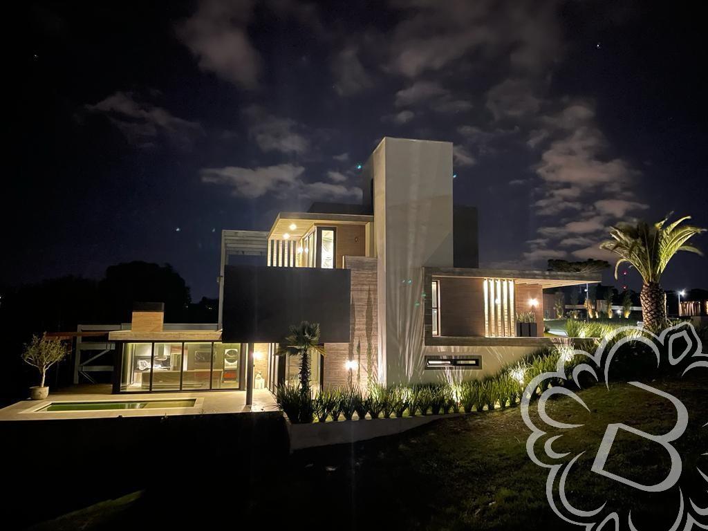 https://www.imoveisbliss.com.br/img/m/0/0/arquivos/e600136a5966216a7c3e57f8c55e991475e35f67.jpg