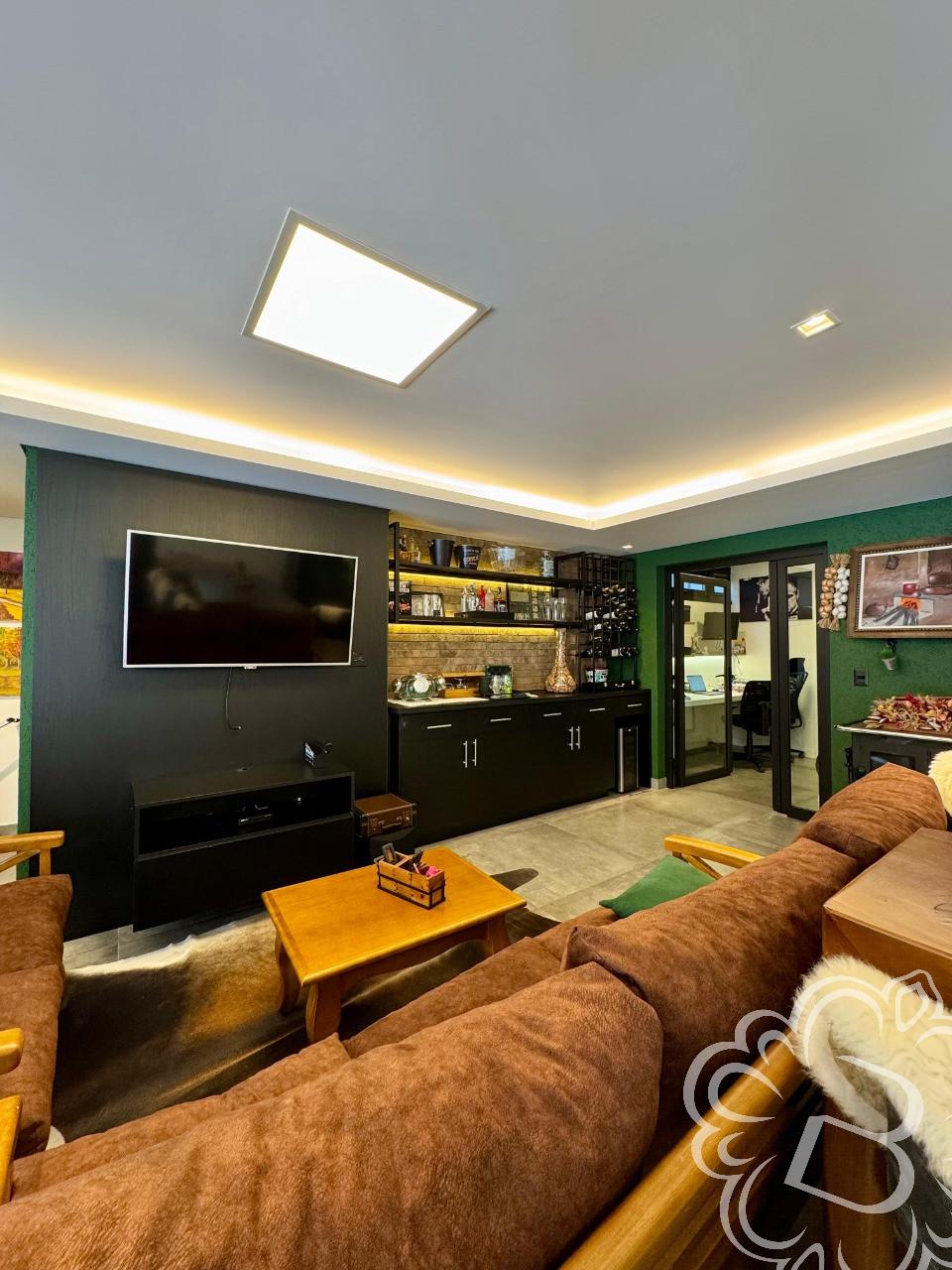 https://www.imoveisbliss.com.br/img/m/0/0/arquivos/e6388294ebc8adb0e4436e2bfb7d92857e059b71.jpg