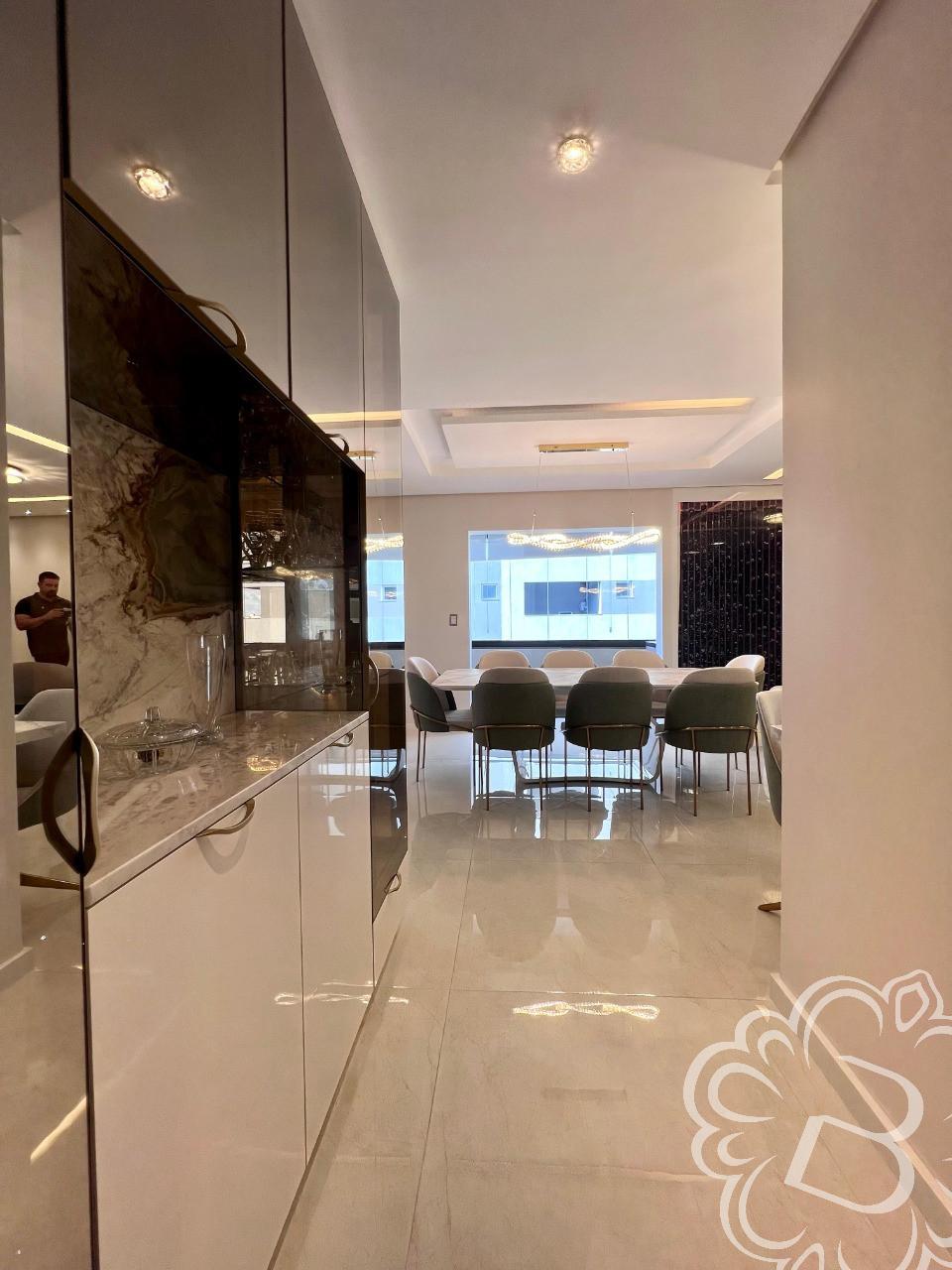 https://www.imoveisbliss.com.br/img/m/0/0/arquivos/e83cc7c331ab6faf5a77aea45560e2966d6bc366.jpg