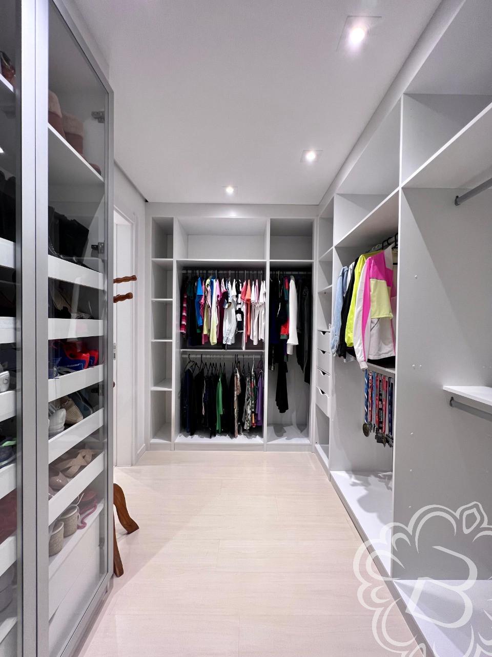 https://www.imoveisbliss.com.br/img/m/0/0/arquivos/eb454cae966616af574c2327544b730384261231.jpg