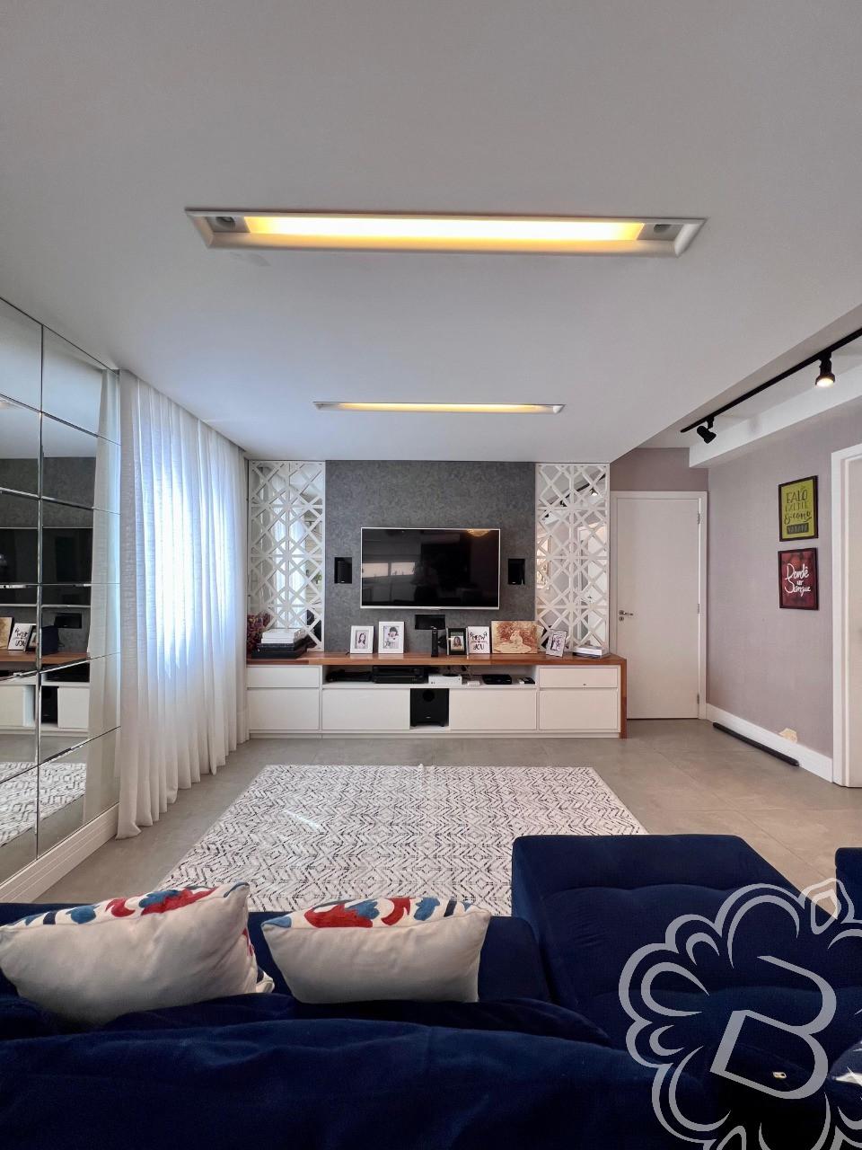 https://www.imoveisbliss.com.br/img/m/0/0/arquivos/f1b9fd1173ec79de0ded9a5d27db05398414716a.jpg